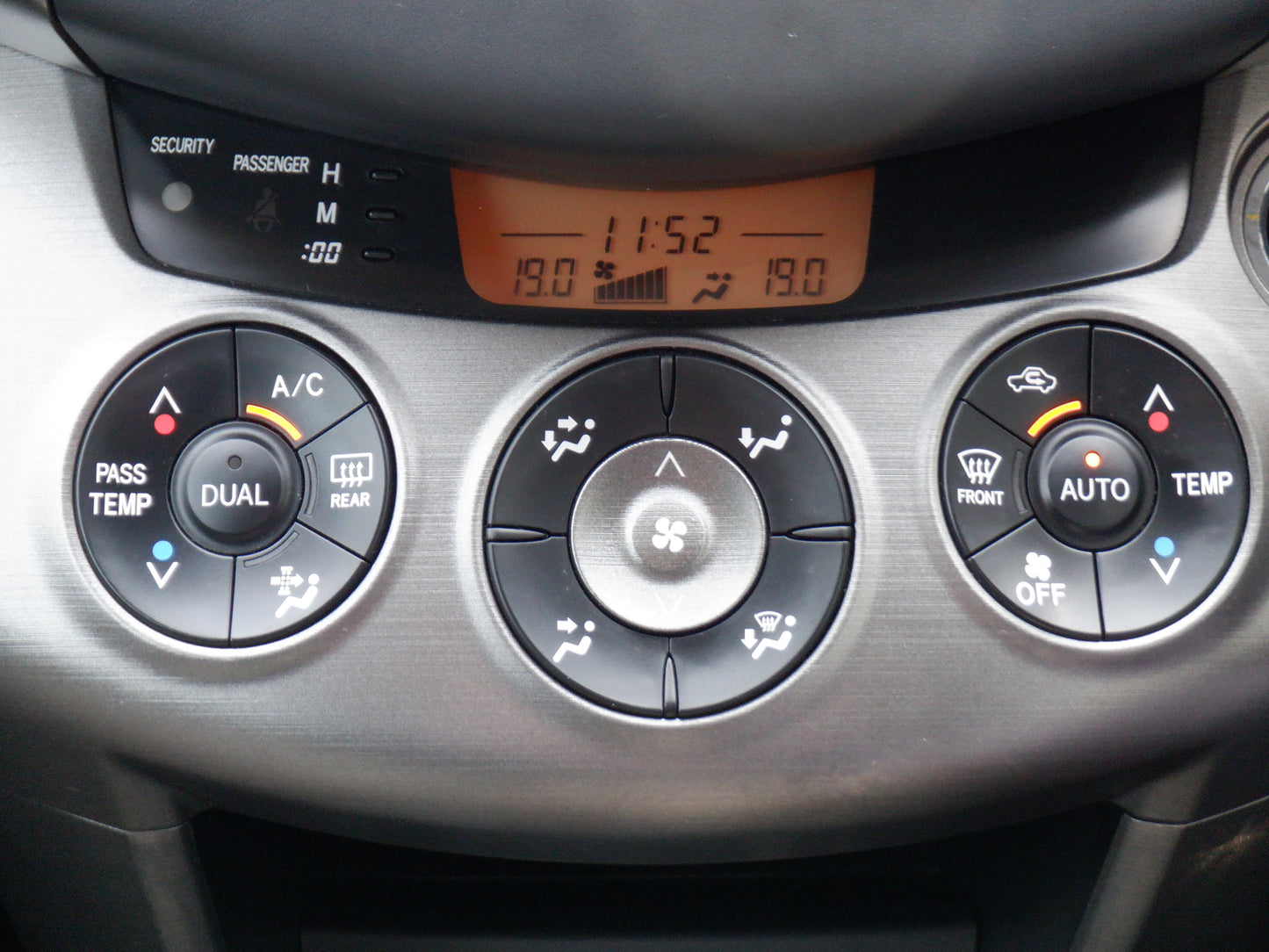 1025.TOYOTA VANGUARD 240S S PACKAGE 2012 ACA38-5220830