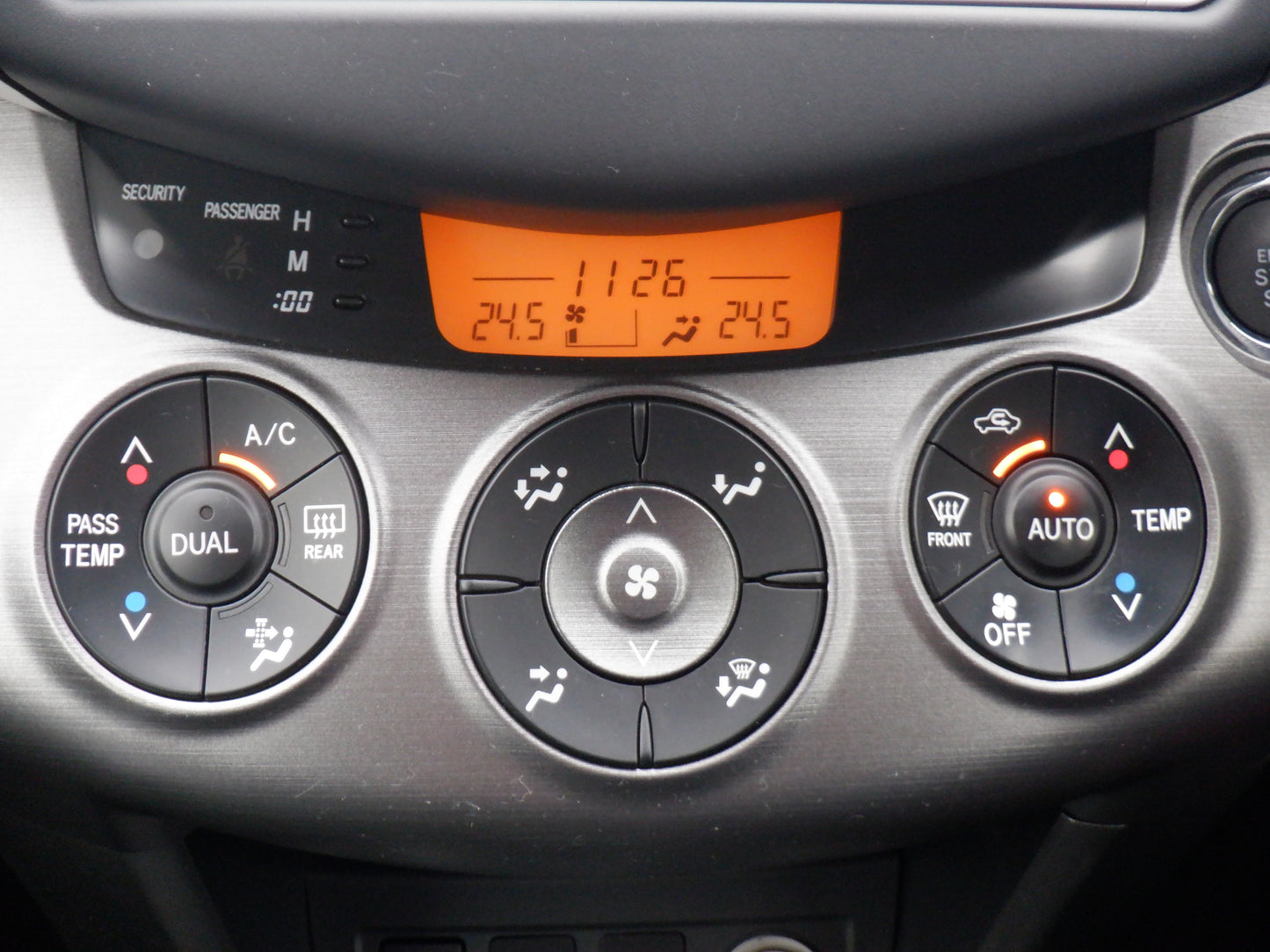 1056　TOYOTA RAV4 STYLE 2013 ACA36-5031473