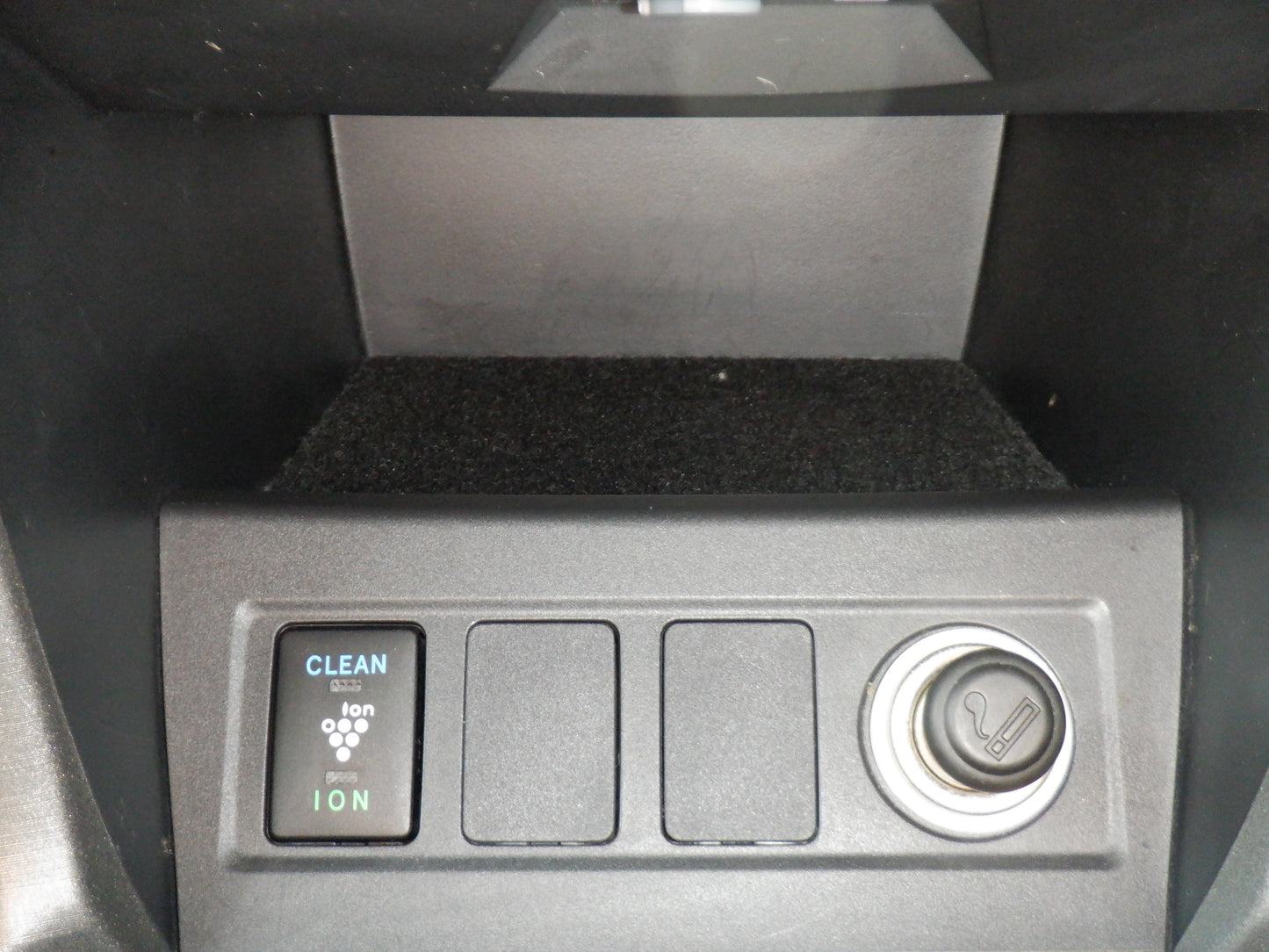 1025.TOYOTA VANGUARD 240S S PACKAGE 2012 ACA38-5220830