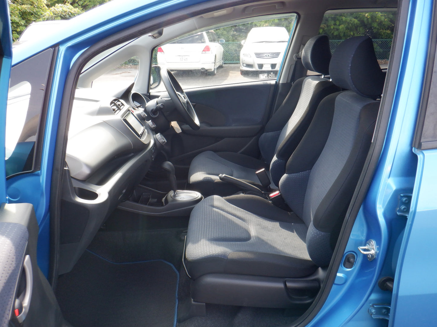 867 HONDA FIT G  2009 GE6-1219318