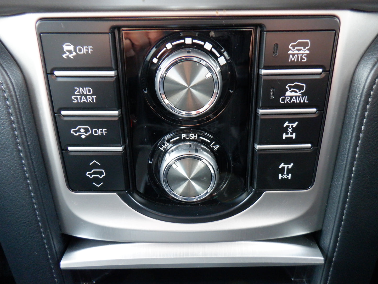 940 TOYOTA LAND CRUISER PRADO TZ-G 2019 GDJ151-0008349