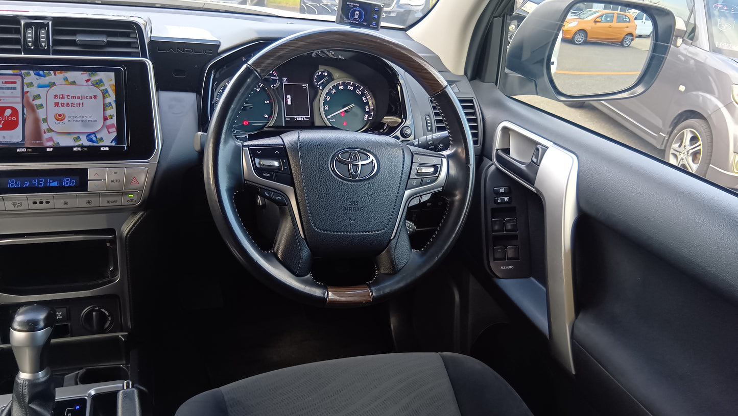 843. TOYOTA  LAND CRUSIER PRADO TX 2020