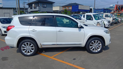 851. Toyota Vanguard 240S S-PKG 2011