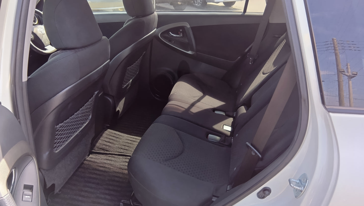 851. Toyota Vanguard 240S S-PKG 2011
