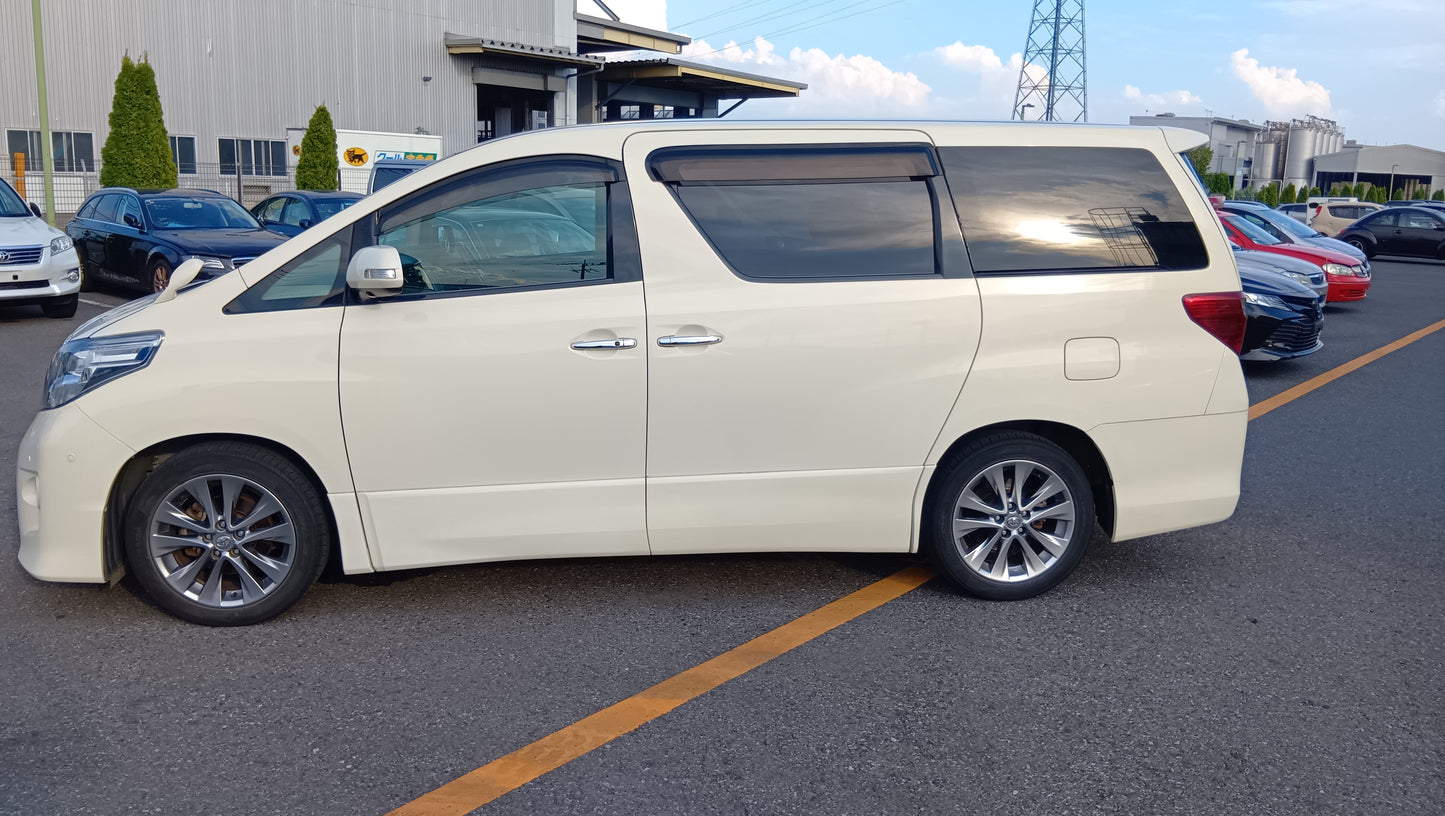 874. TOYOTA Alphard 240S Premium Selection II 2010