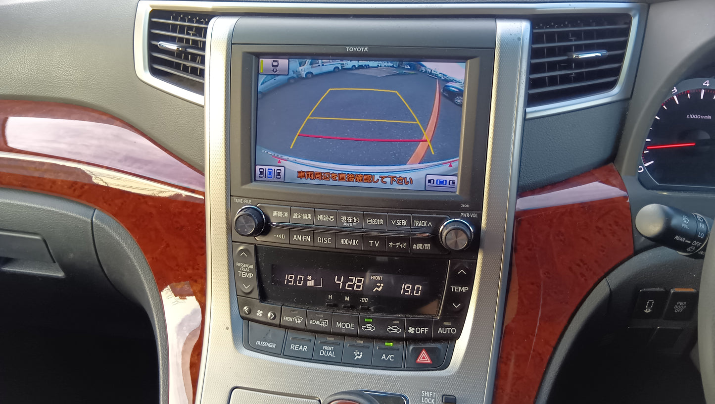 874. TOYOTA Alphard 240S Premium Selection II 2010