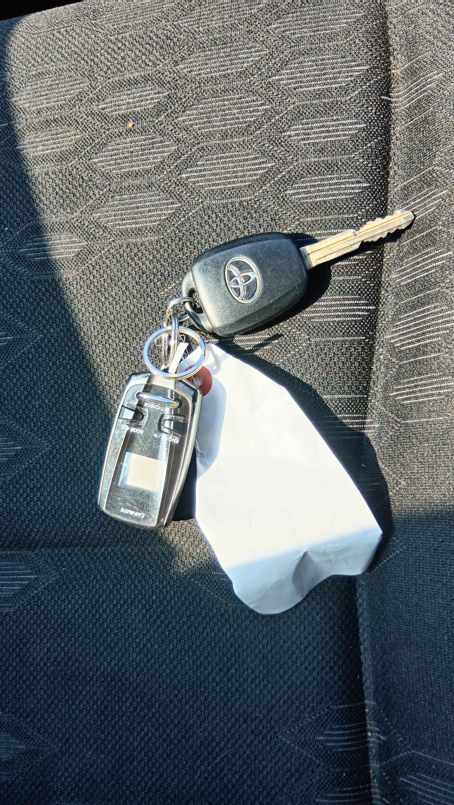875 TOYOTA RACTIS X 2014