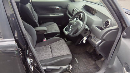 876. TOYOTA CAROLLA RUMION 1.8S 2013