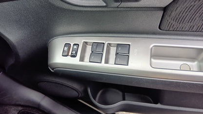 876. TOYOTA CAROLLA RUMION 1.8S 2013