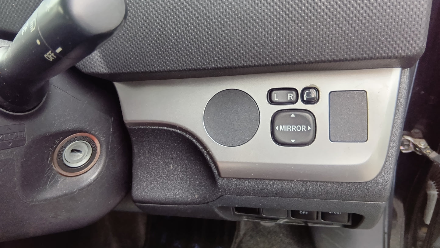 876. TOYOTA CAROLLA RUMION 1.8S 2013