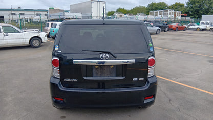 876. TOYOTA CAROLLA RUMION 1.8S 2013