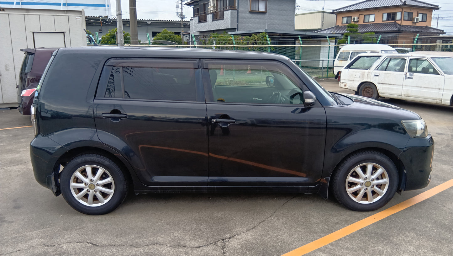876. TOYOTA CAROLLA RUMION 1.8S 2013