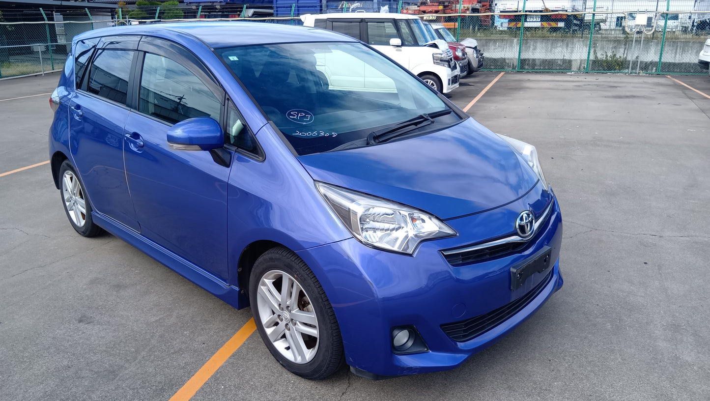 894. TOYOTA RACTIS S