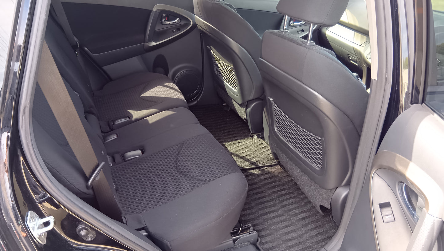 893. TOYOTA VANGUARD 240S 2011
