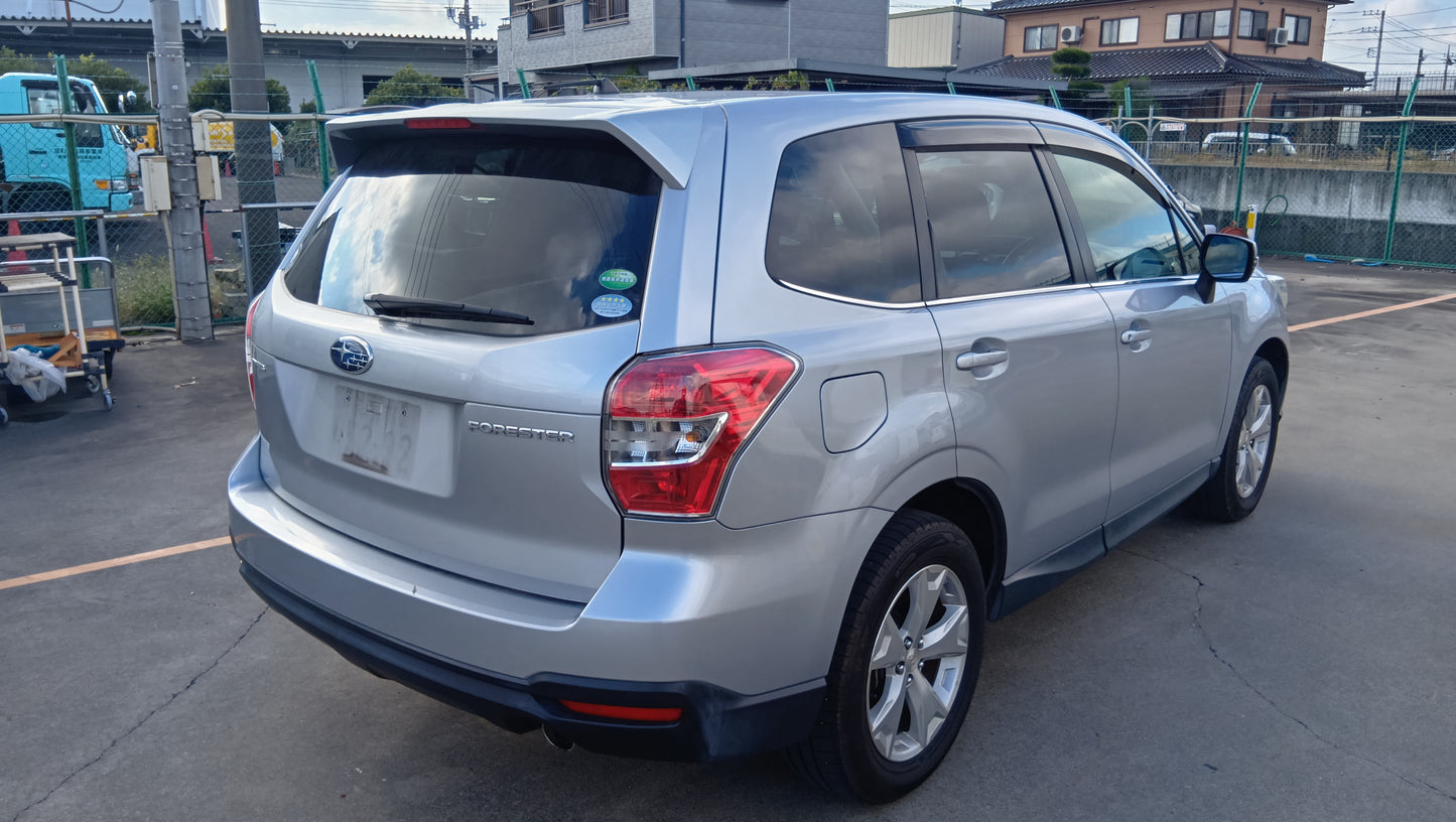 909. Subaru Forester 20i-L 2014