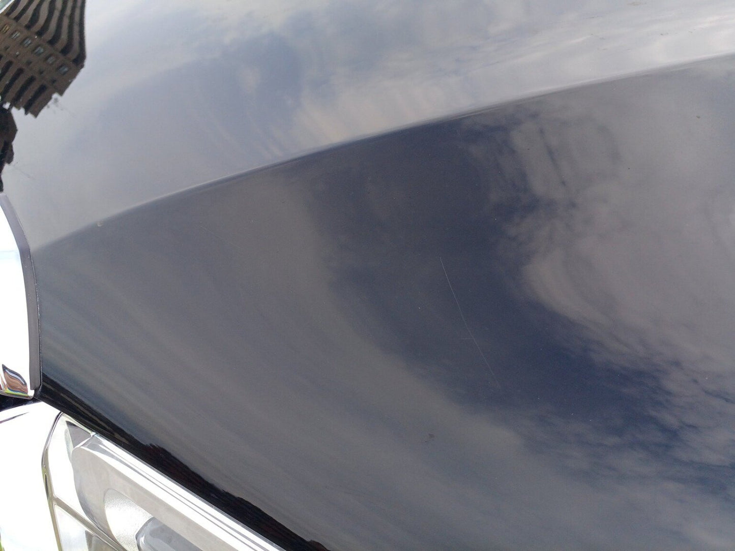 880 TOYOTA HILUX 4WD Z 2020 brand new tires, very low milage