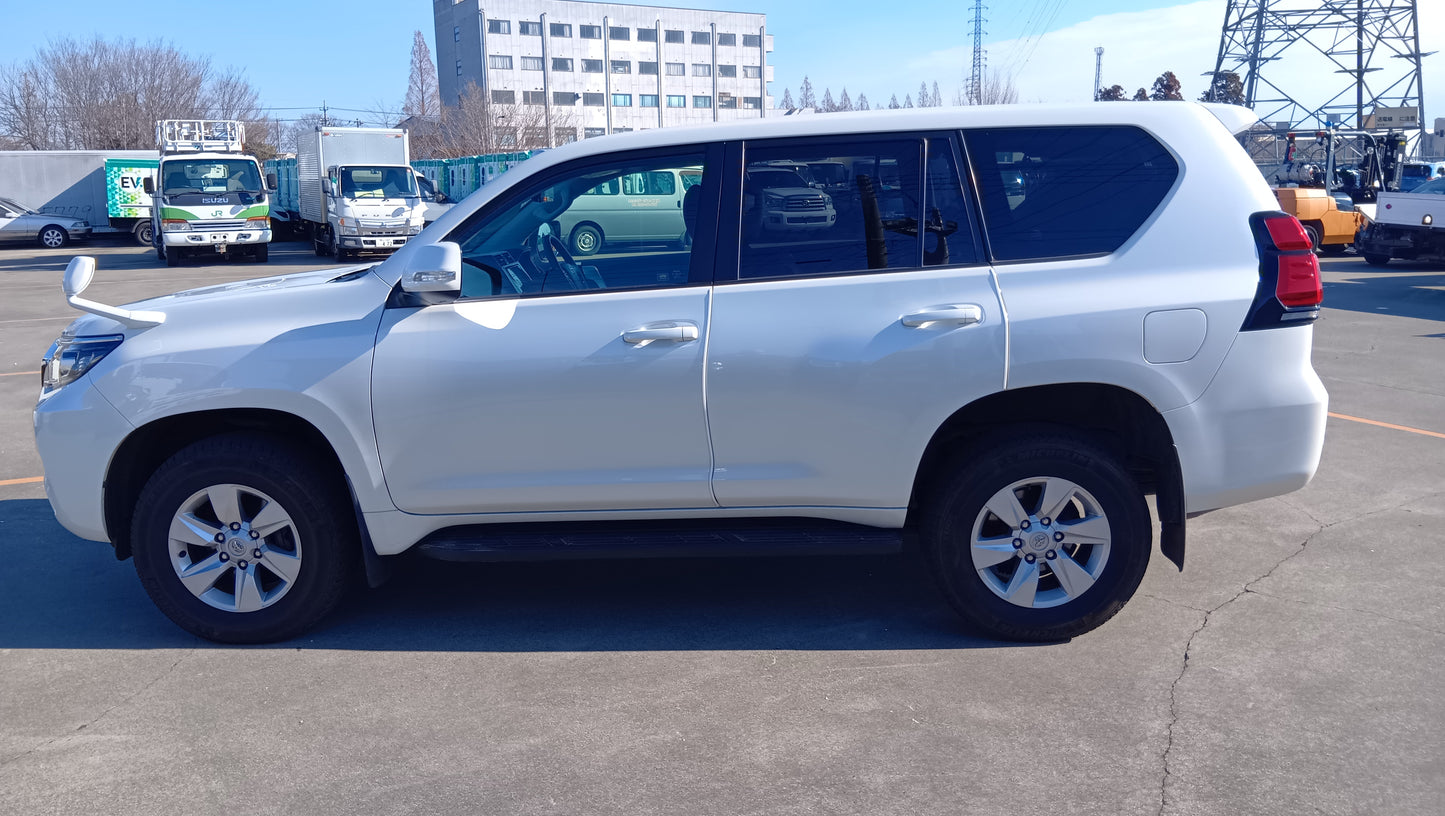 964. TOYOTA LAND CRUSER PRADO TX 2022