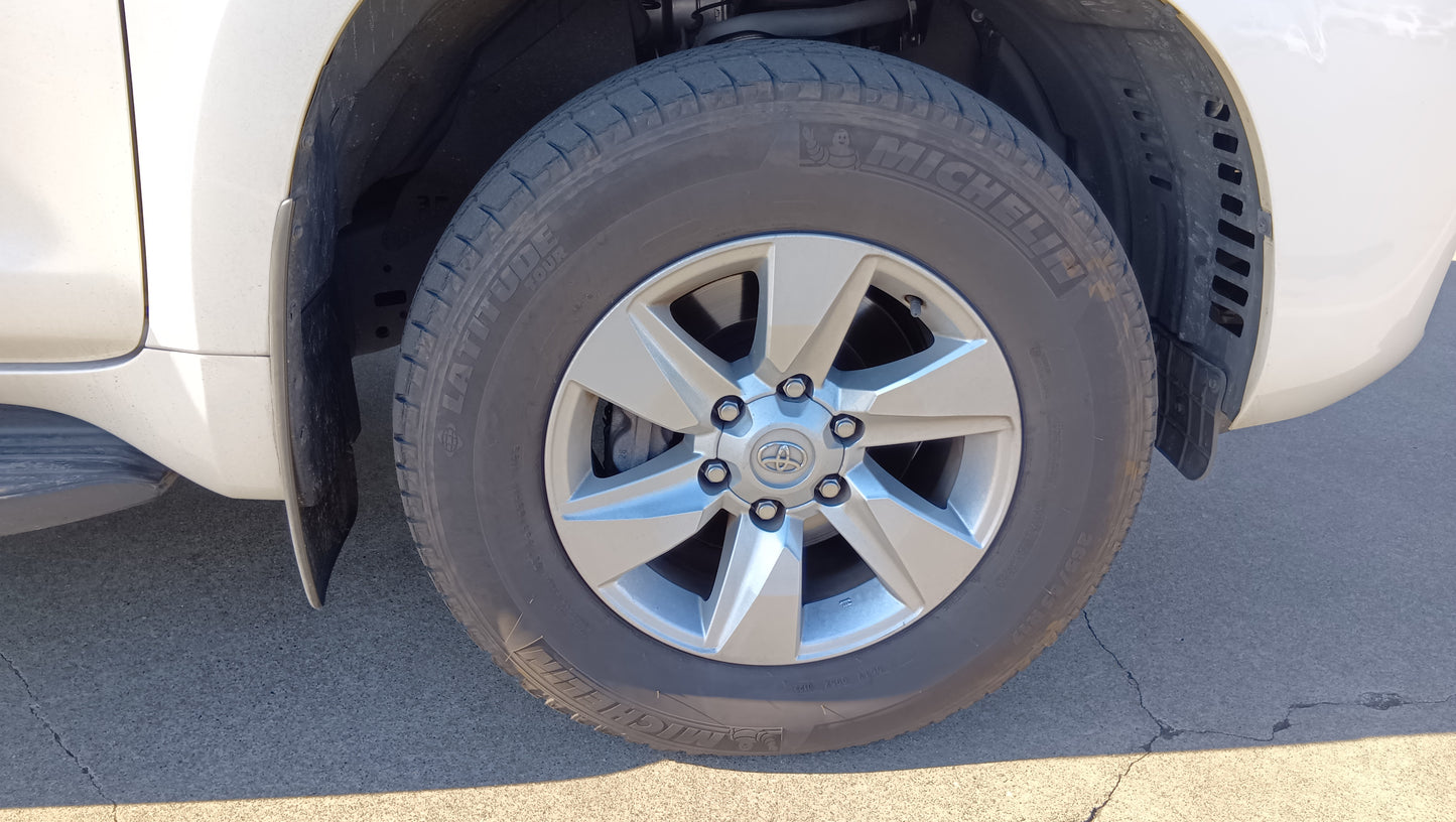 964. TOYOTA LAND CRUSER PRADO TX 2022