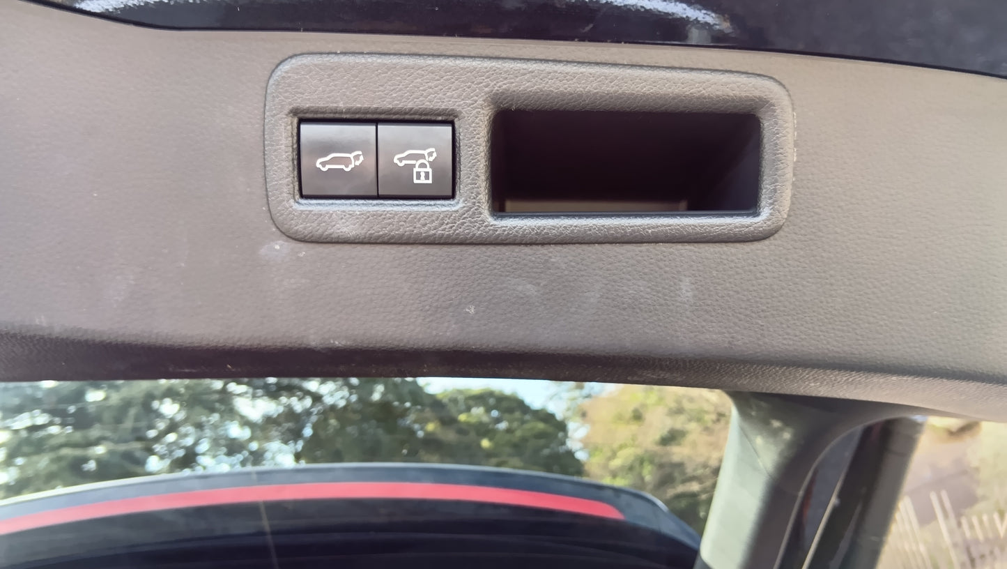 997. TOYOTA HARRIER Z 2020