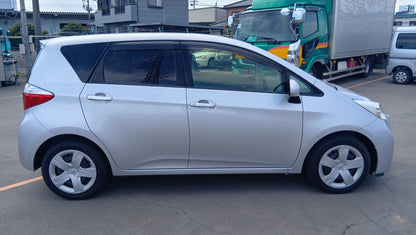 1032 TOYOTA RACTIS G 2012