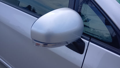 1032 TOYOTA RACTIS G 2012