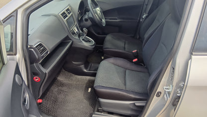 1032 TOYOTA RACTIS G 2012