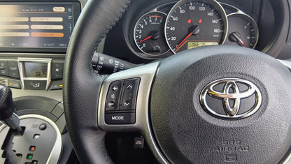 1032 TOYOTA RACTIS G 2012