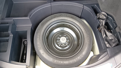 1033. HARRIER PREMIUM 2018 Mileage: 34,272 Km
