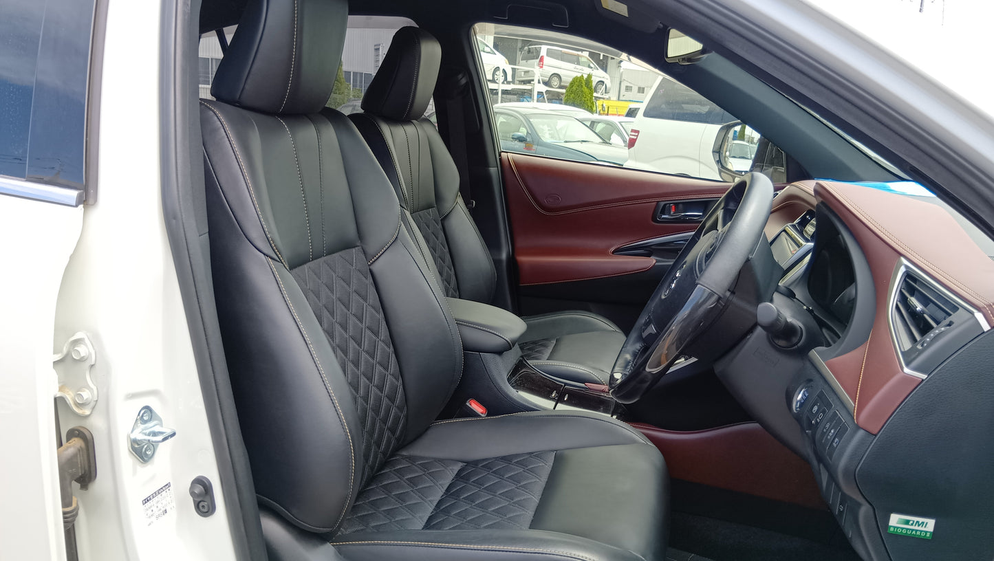 1033. HARRIER PREMIUM 2018 Mileage: 34,272 Km