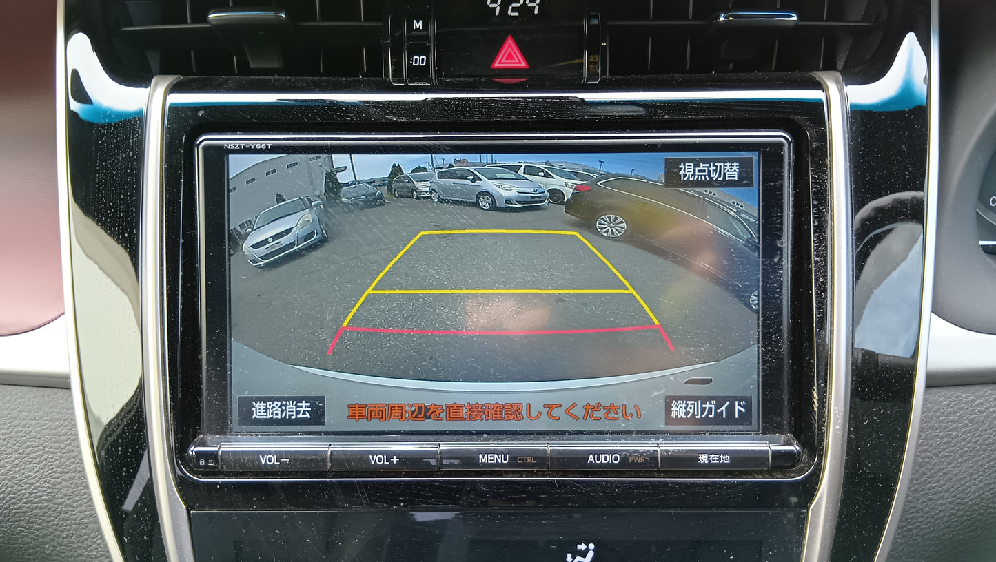 1033. HARRIER PREMIUM 2018 Mileage: 34,272 Km