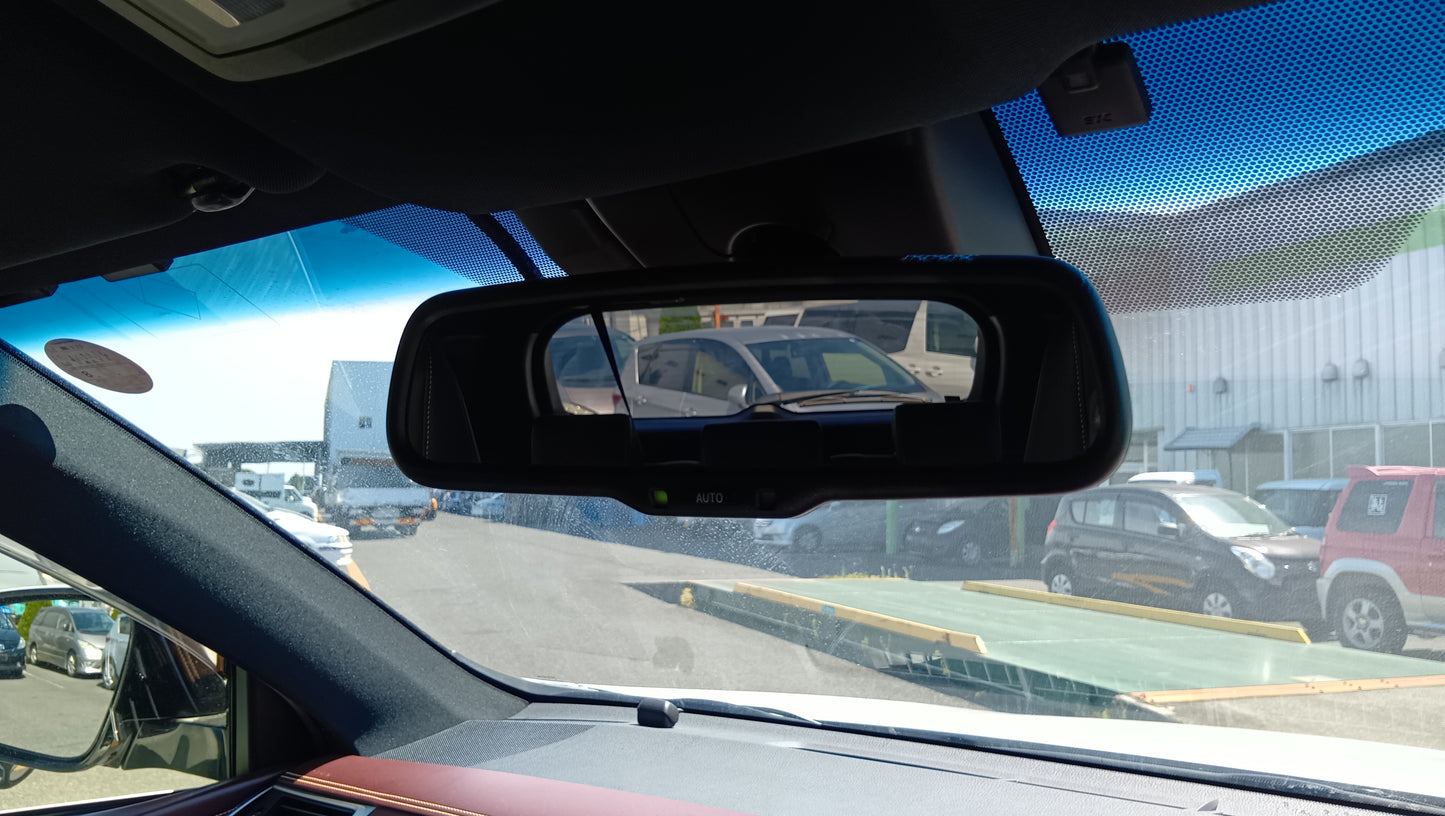 1033. HARRIER PREMIUM 2018 Mileage: 34,272 Km