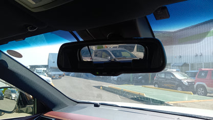 1033. HARRIER PREMIUM 2018 Mileage: 34,272 Km