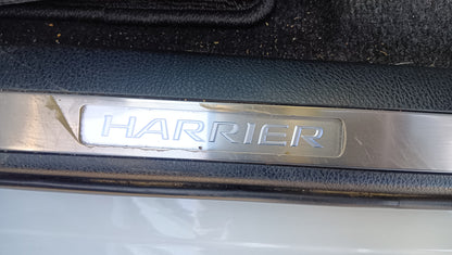1033. HARRIER PREMIUM 2018 Mileage: 34,272 Km