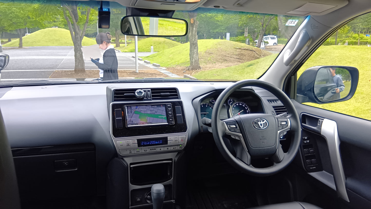 1046. TOYOTA LAND CRUISER PRADO TX