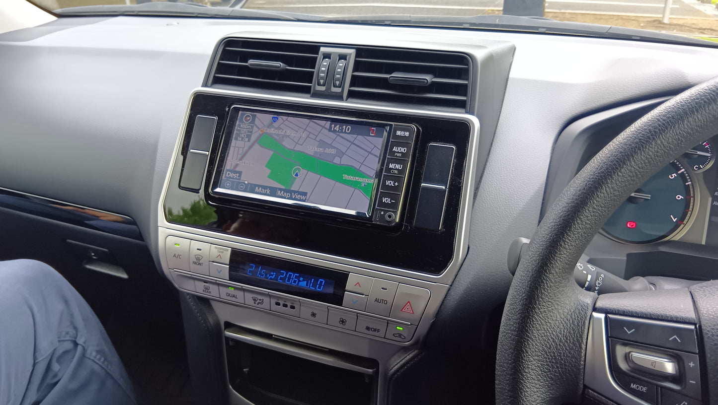 1046. TOYOTA LAND CRUISER PRADO TX