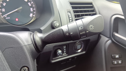 1046. TOYOTA LAND CRUISER PRADO TX