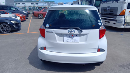 1049 TOYOTA RACTIS G 2010
