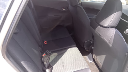1049 TOYOTA RACTIS G 2010