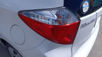 1049 TOYOTA RACTIS G 2010
