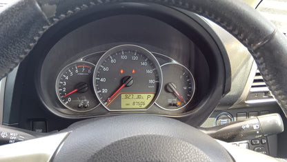 1049 TOYOTA RACTIS G 2010