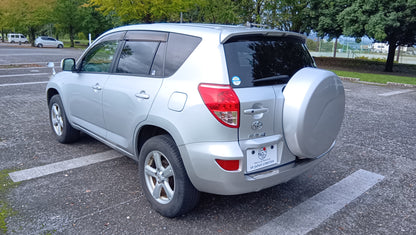 1077. TOYOT RAV4 G 2011