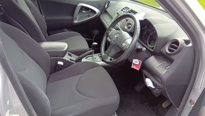 1077. TOYOT RAV4 G 2011
