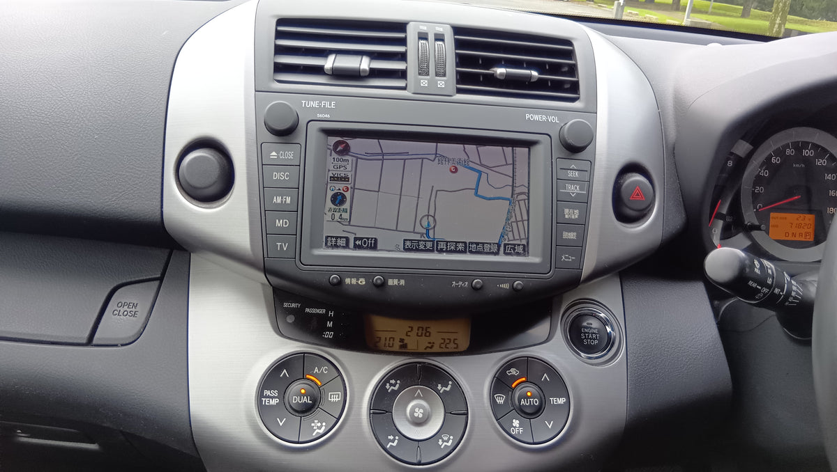 1077. TOYOT RAV4 G 2011