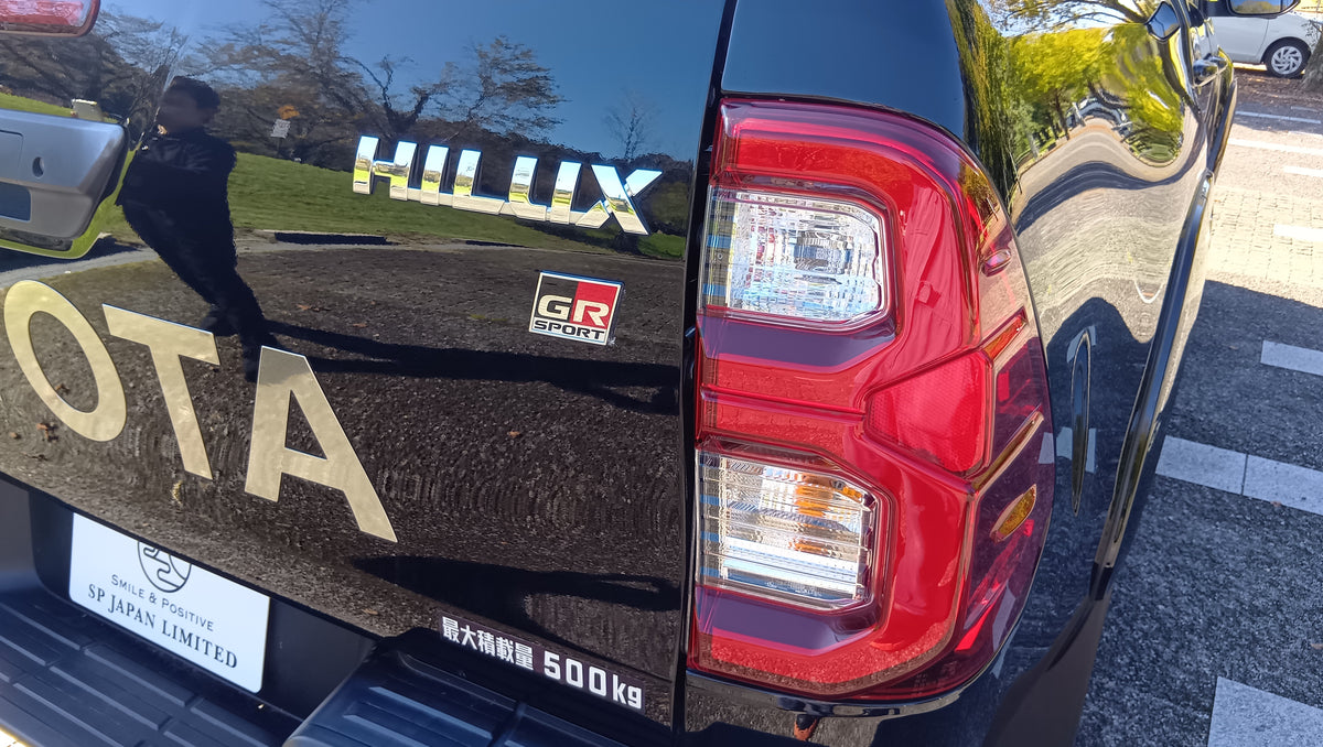 1078. TOYOTA Hilux Z-GR SPORTS 2022