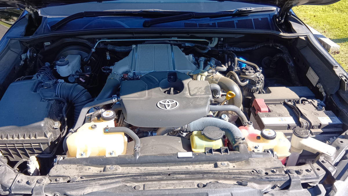 1078. TOYOTA Hilux Z-GR SPORTS 2022
