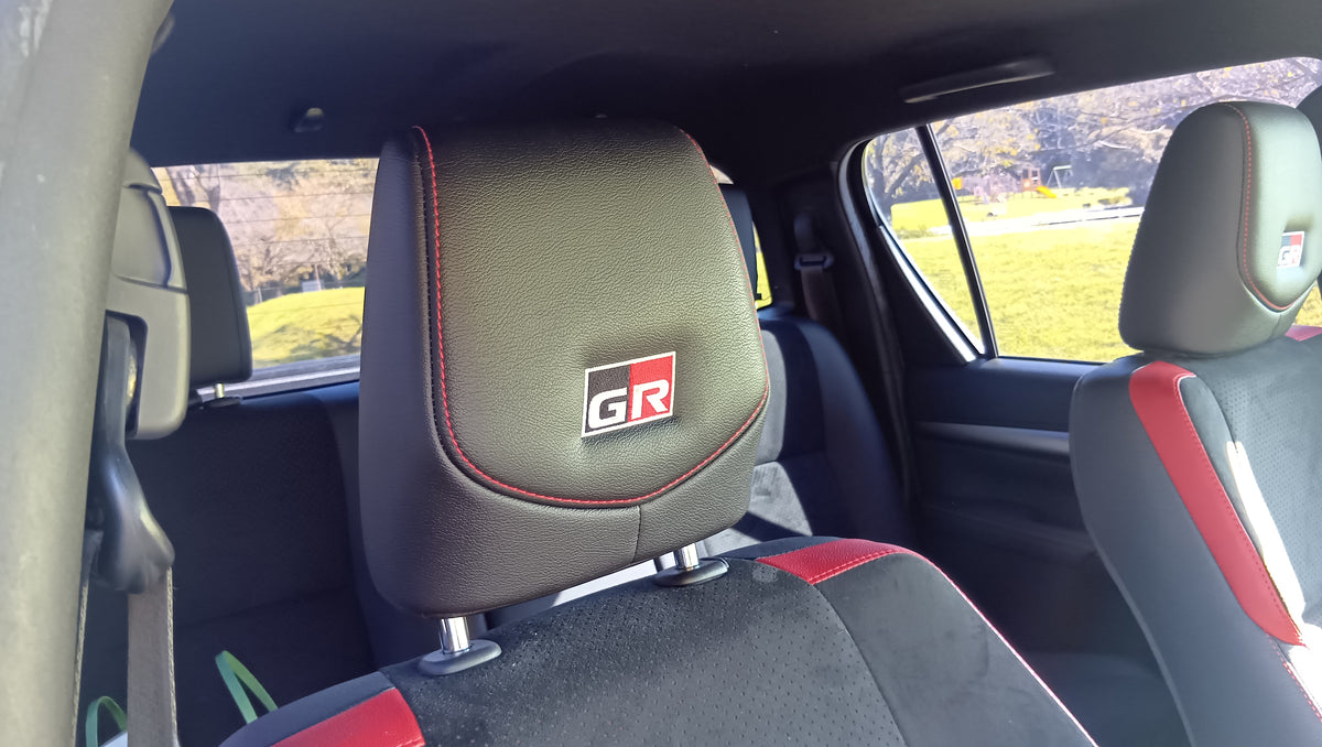 1078. TOYOTA Hilux Z-GR SPORTS 2022