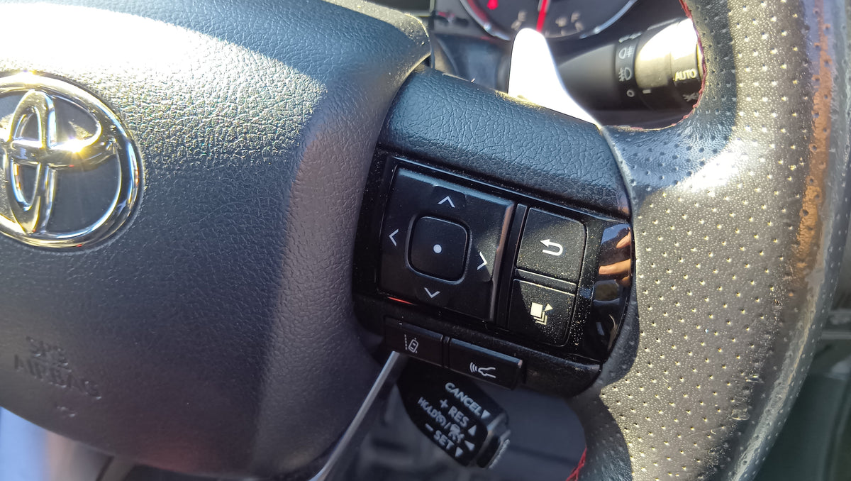 1078. TOYOTA Hilux Z-GR SPORTS 2022