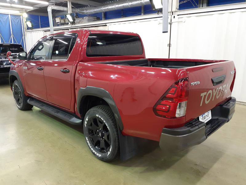 525. Toyota Hilux Z Black rally edition 2019