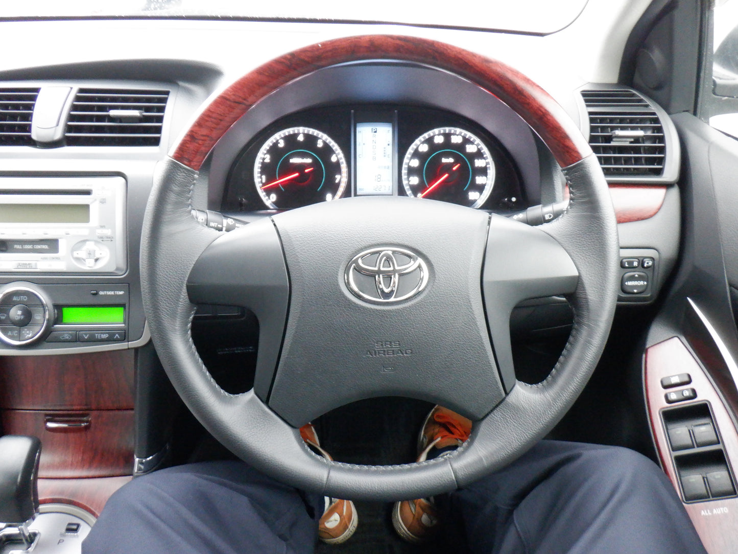 910 TOYOTA ALLION A15 G PACKAGE STYLISH EDITION 2008 NZT260-3040469 DIRECT SHIPMENT FROM A TOYOTA DEALER IN JAPAN