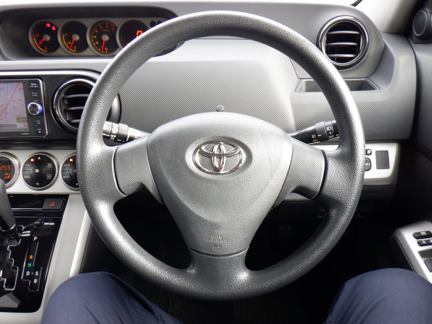 1045 TOYOTA COROLLA RUMION 1.5G SMART PACKAGE 2009 NZE151-1070995